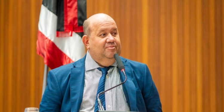 Deputado Fred Maia destaca ações do governo Brandão em diversos municípios