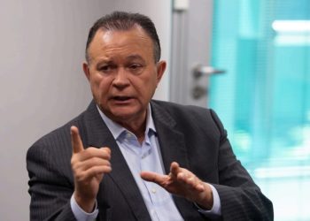 Governo de Carlos Brandão chega a 71% de aprovação no Maranhão, aponta Quaest