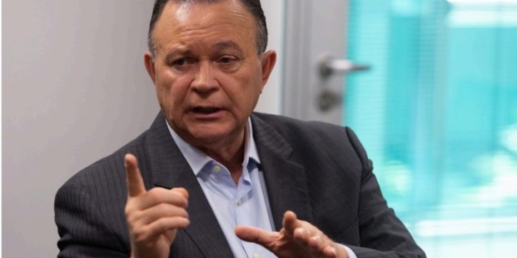 Governo de Carlos Brandão chega a 71% de aprovação no Maranhão, aponta Quaest