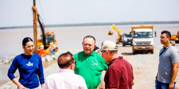 Brandão vistoria obras estruturantes na Baixada Maranhense