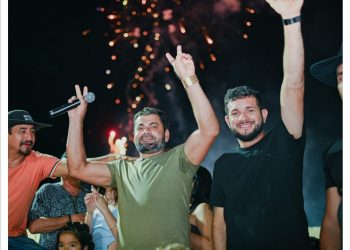 Júnior Garimpeiro ganha carinho do povo ao retornar a Centro Novo