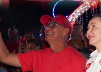 Prefeito Zé Martins celebra Natal Iluminado e destaca valorização das famílias em Bequimão
