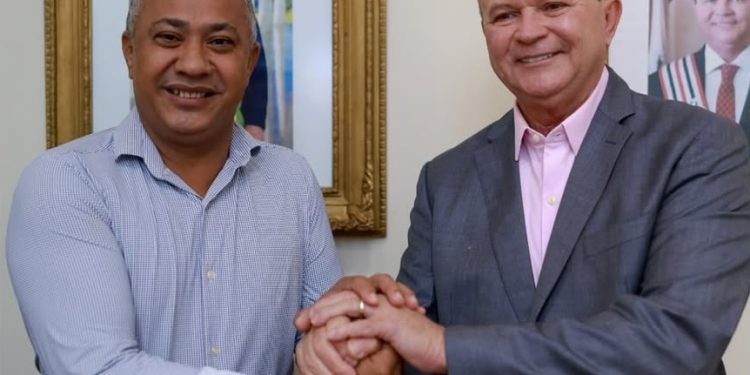 Prefeito Preto celebra parceria com o Governo do Maranhão e anuncia obras e ambulância para Vargem Grande