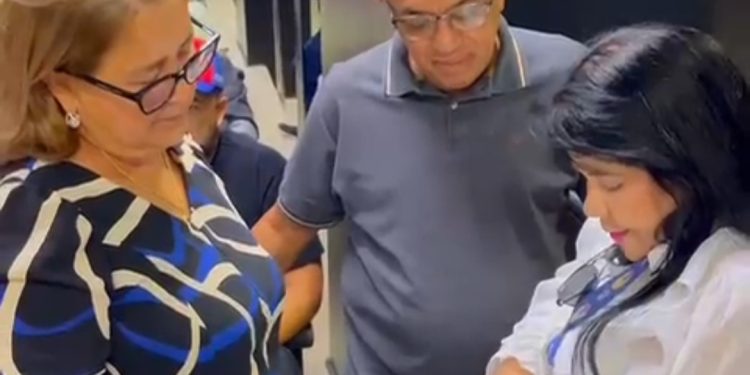 Secretária Fátima Araújo participa de reunião com Júnior Viana e superintendentes da Secap