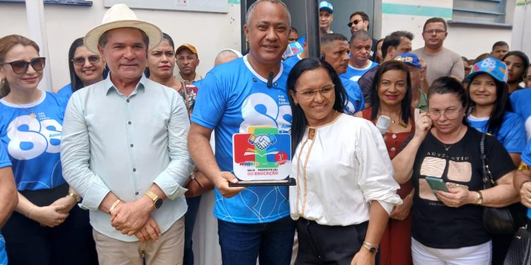 Vargem Grande celebra 88 anos com grande festa, presença de autoridades e show histórico de Léo Santana