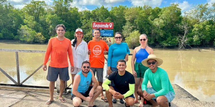 Bequimão fortalece turismo de base comunitária com roteiro paradisíaco na Ilha de Imbotíua