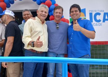 Com a presença do ministro André Fufuca, do deputado federal Aluízio Mendes e demais autoridades, prefeito Walace Azevedo entrega escola de alto padrão em Icatu