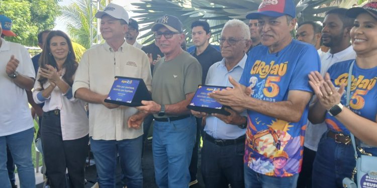 Prefeito Gilson Guerreiro recebe o governador Carlos Brandão e abre programação dos 215 anos de Grajaú com grandes inaugurações e shows