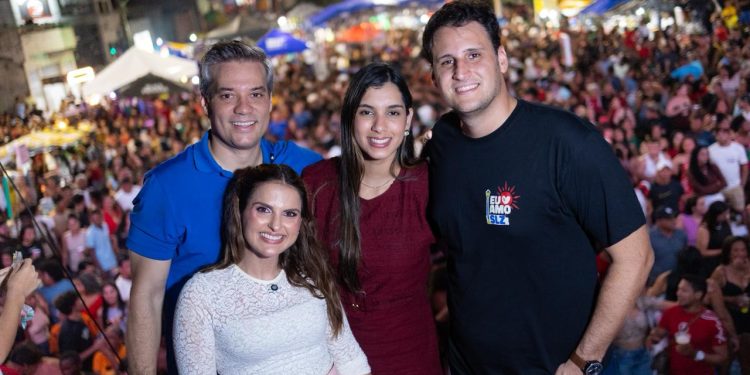 Em homenagens às mães, Orleans Brandão reafirma compromisso de trabalhar por São Luís