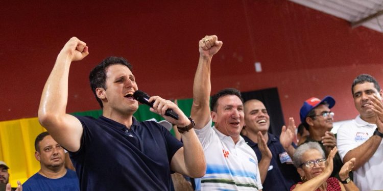 Orleans Brandão arrasta multidão em Tutóia e amplia força política no litoral maranhense