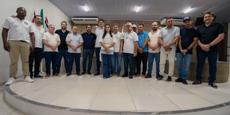 Orleans Brandão articula frente política em Pedreiras e garante apoio da Câmara de Vereadores