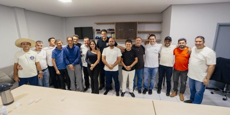 Orleans Brandão cumpre agenda em Açailândia e discute projetos para o município
