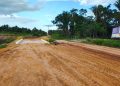 O trabalho não para em Pedro do Rosário: Prefeito Toca Serra leva asfalto para o Polo Fala Só e Pontes de Concreto para os Povoados Alto Bonito e Xixandá.