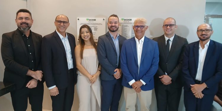 Parceria entre Zé Martins e José Anerão impulsiona desenvolvimento de Bequimão com inauguração do SICOOB