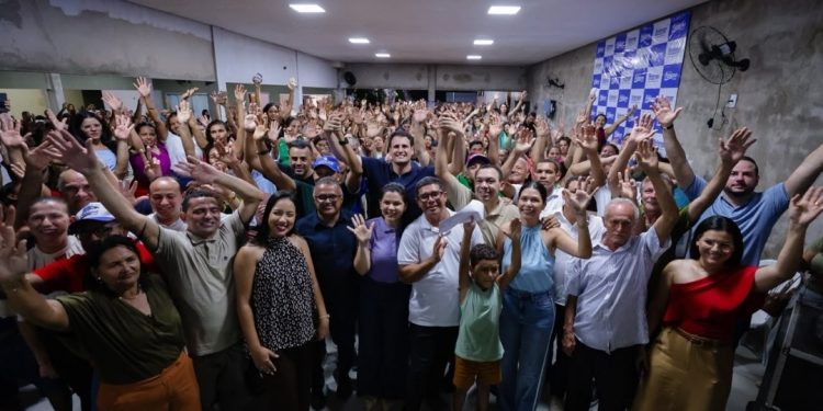 Orleans Brandão assume compromisso de pavimentar povoados de Pio XII e amplia apoio político no município