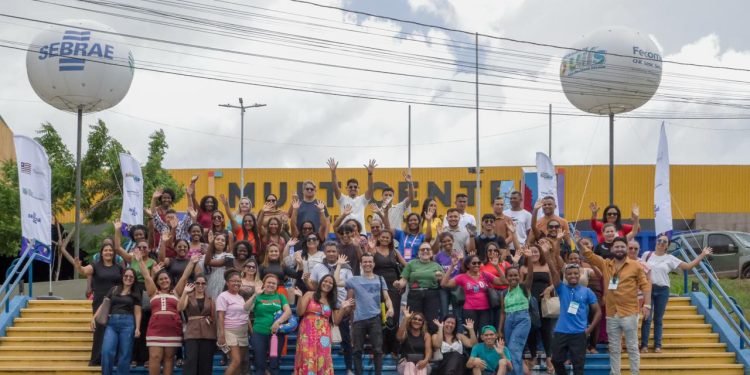 Caravanas de diferentes cidades do Maranhão chegaram à Feira do Empreendedor para acompanhar a programação e conhecer as oportunidades reunidas no evento.