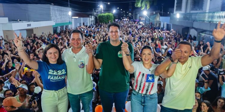Orleans mostra força popular pelas ruas e dita ritmo na primeira semana de campanha
