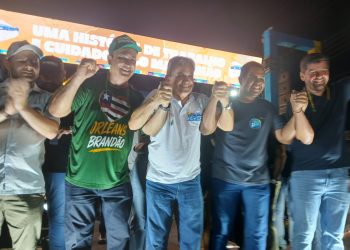 Comício da Vitória reúne lideranças e fortalece campanha de Dr. Antônio Borba em Timbiras