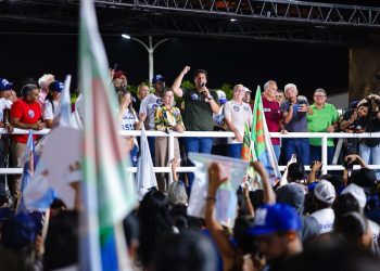 Orleans reúne multidão em Cantanhede e afirma: “Estou pronto para escrever minha história no Maranhão”