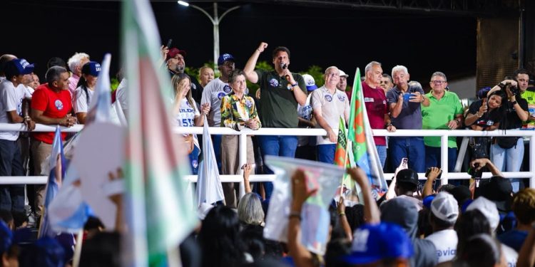 Orleans reúne multidão em Cantanhede e afirma: “Estou pronto para escrever minha história no Maranhão”