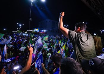 Em noite histórica, Orleans Brandão reúne lideranças e faz Lago da Pedra viver uma grande noite política