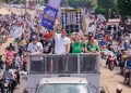 Motocarreata leva apoiadores de Orleans Brandão às ruas de Santa Quitéria do Maranhão